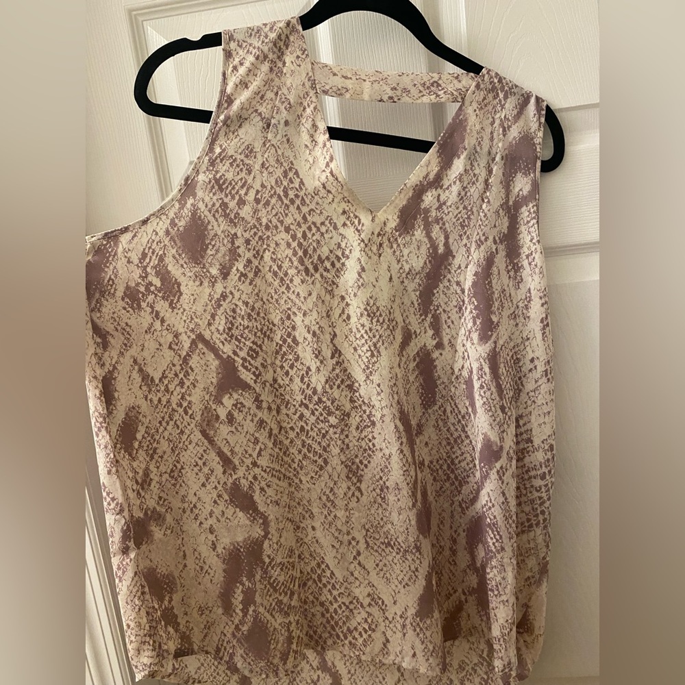Maurices snake print tank. Never worn!
